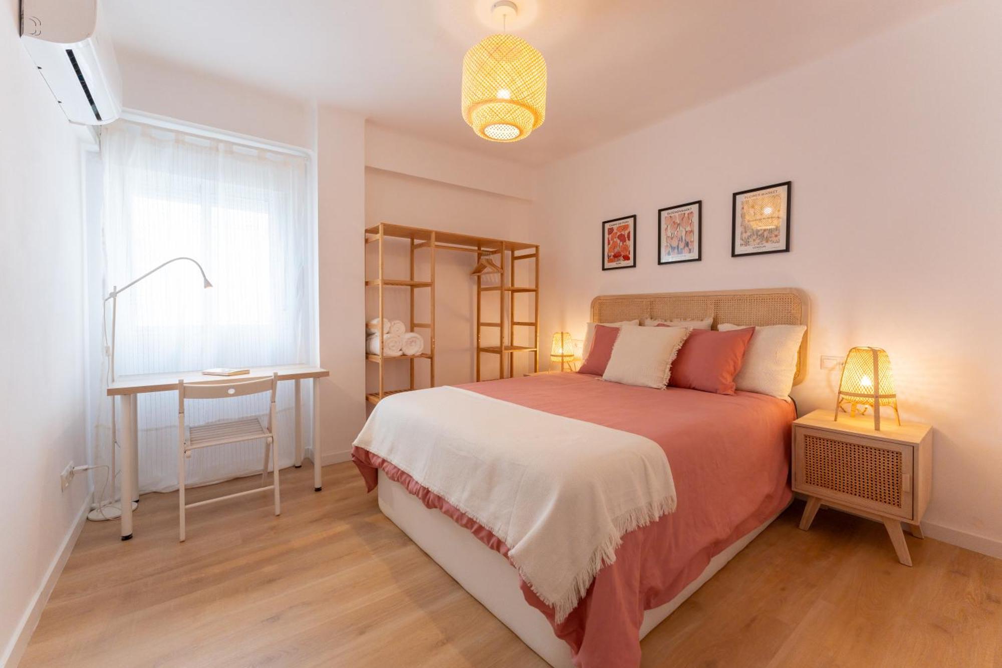 Malaga Lux Oasis - Modern 3Br, Fast Wifi, Smarttv Lejlighed Eksteriør billede